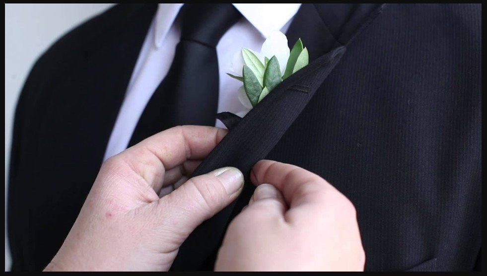 boutonniere